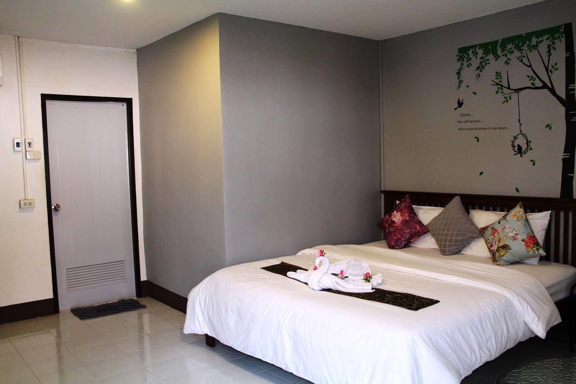 Modern Inn By Saifon Nong Khai Buitenkant foto