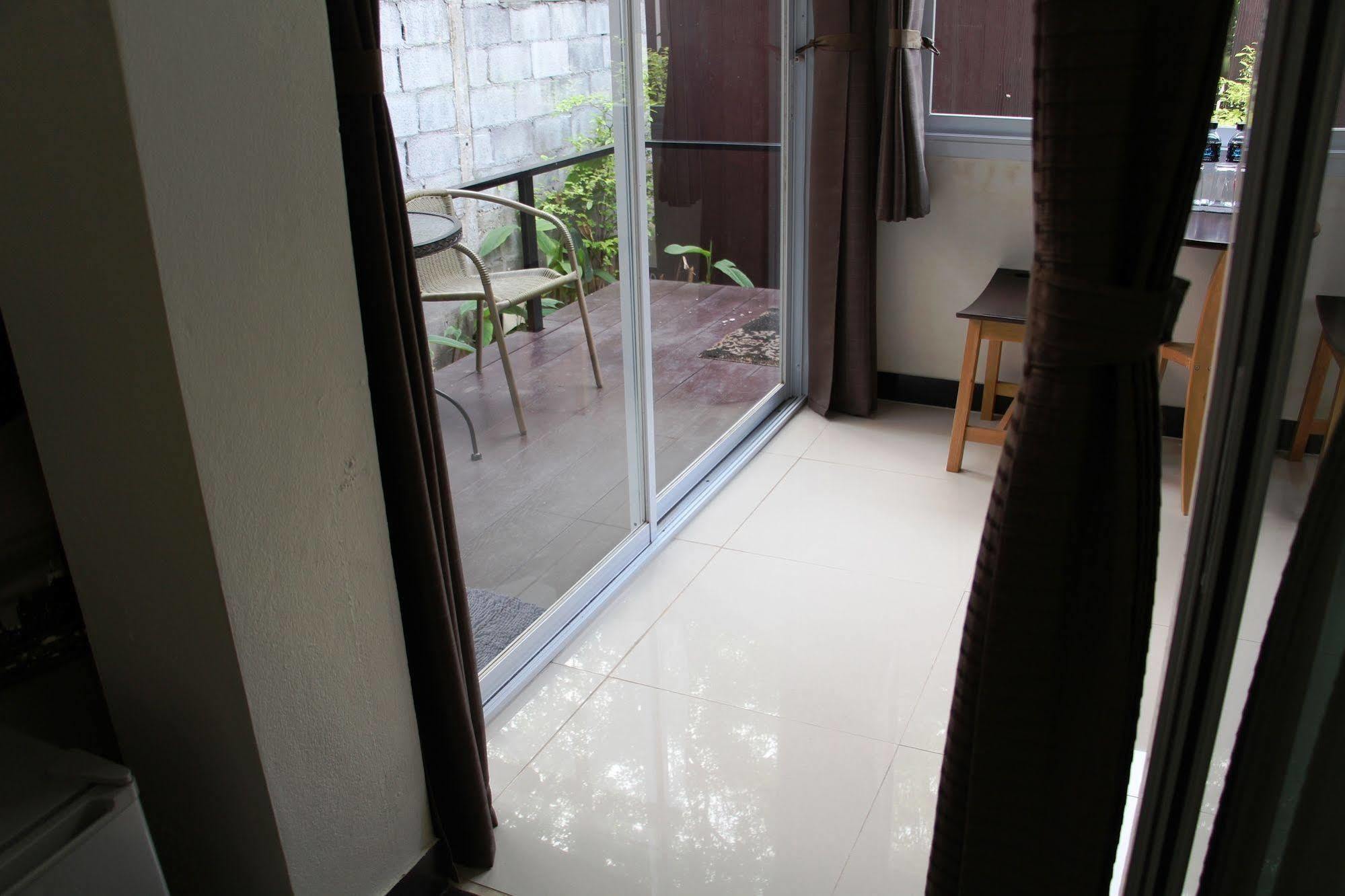 Modern Inn By Saifon Nong Khai Buitenkant foto